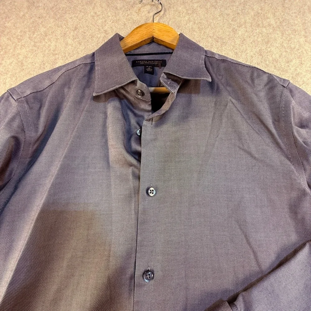 Banana Republic Mens Non Iron‎ Slim Fit Dress Shirt Purple Micro Pattern Size M